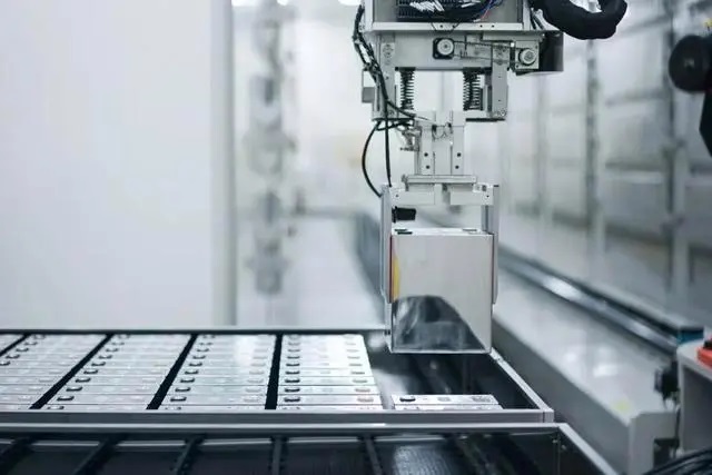 À l'ère du stockage d'énergie, comment les batteries au lithium-ion peuvent-elles atteindre zéro carbone?