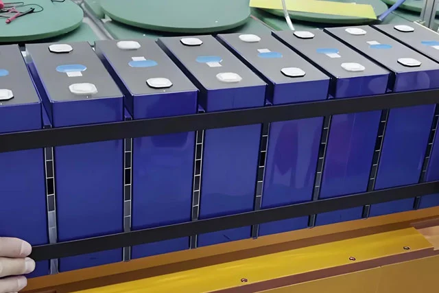 Pourquoi la compression des cellules lithium-ion est-elle si importante?